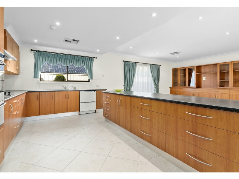 25 McLean Street, Berri SA 5343