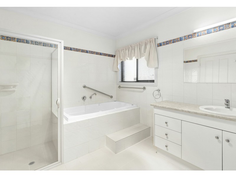 25 McLean Street, Berri SA 5343