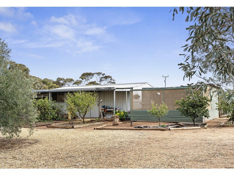 34 Henry Road, Kingston On Murray SA 5331