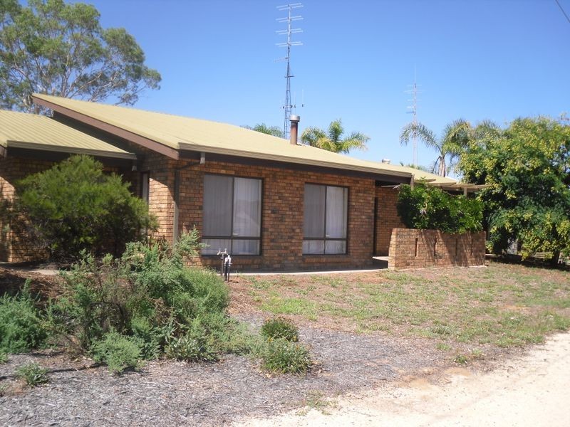14 Bruce Rd, Barmera SA 5345