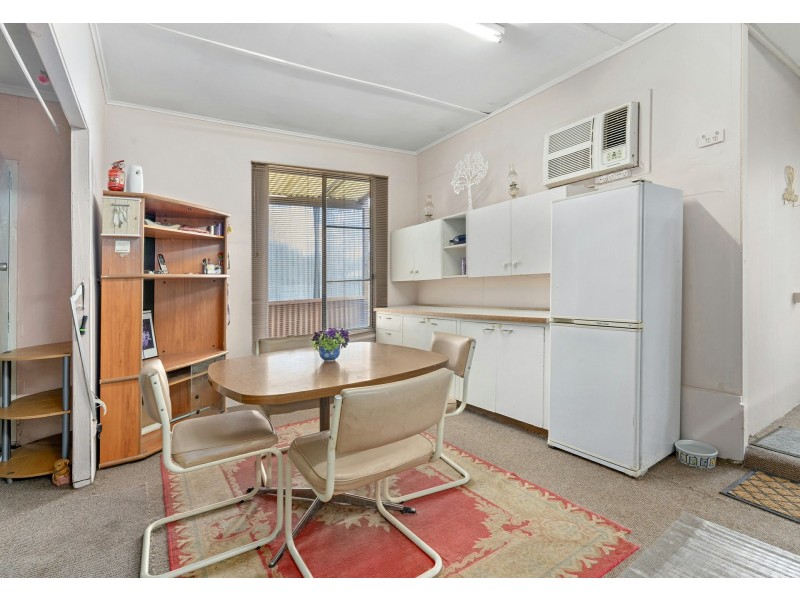 1 Hatch Street, Glossop SA 5344