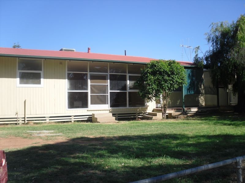 27 Worman St, Berri SA 5343