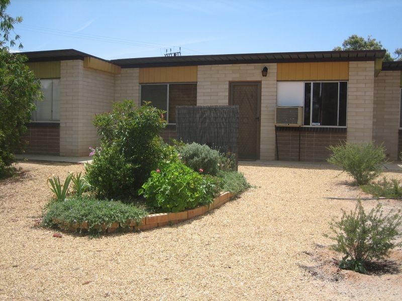 3 40 First Street, Loxton SA 5333