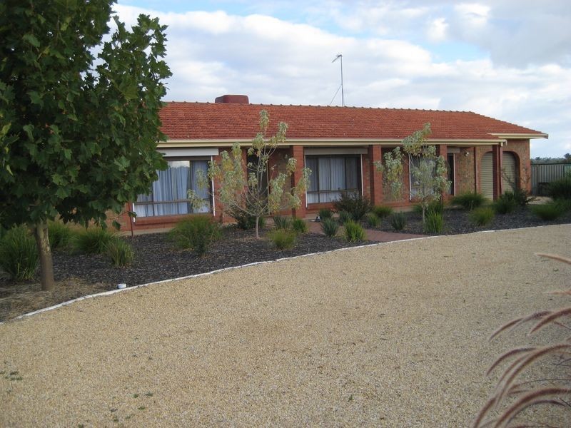 39 Pomroy Cres, Lyrup SA 5343