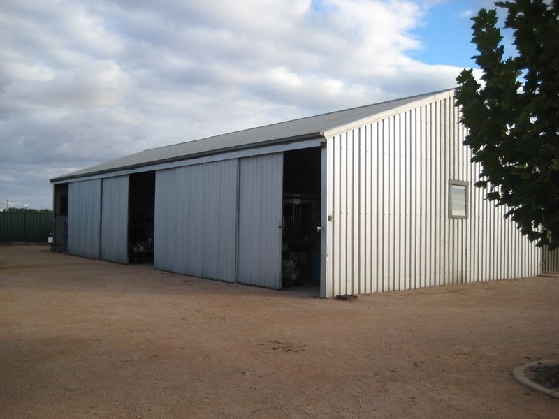 39 Pomroy Cres, Lyrup SA 5343