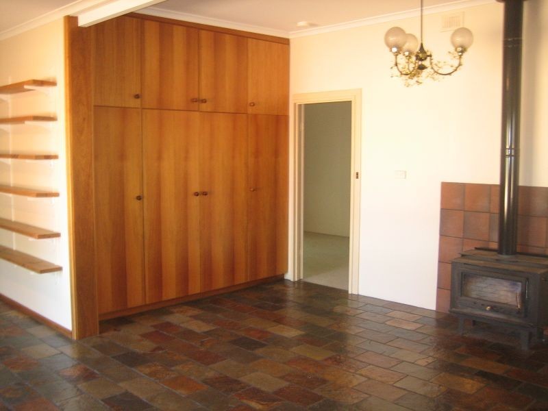 279 French Road, Loxton SA 5333