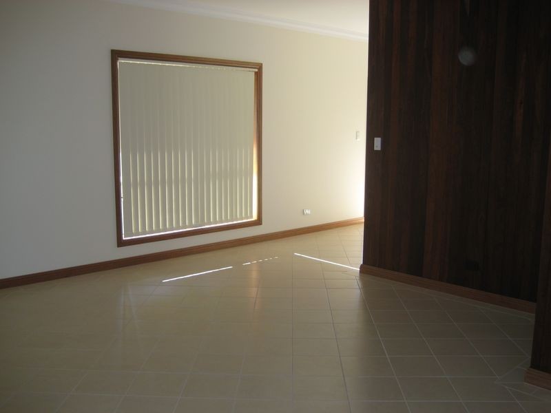 4 Hale Street, Renmark SA 5341