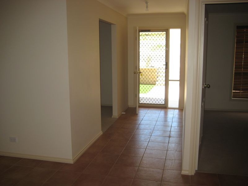 32 McLean Street, Berri SA 5343