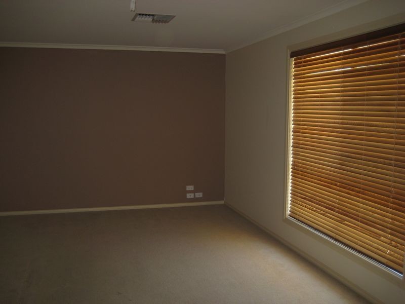 32 McLean Street, Berri SA 5343