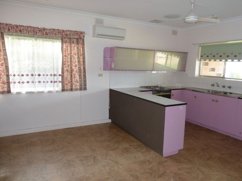 6 Collins Street, Barmera SA 5345