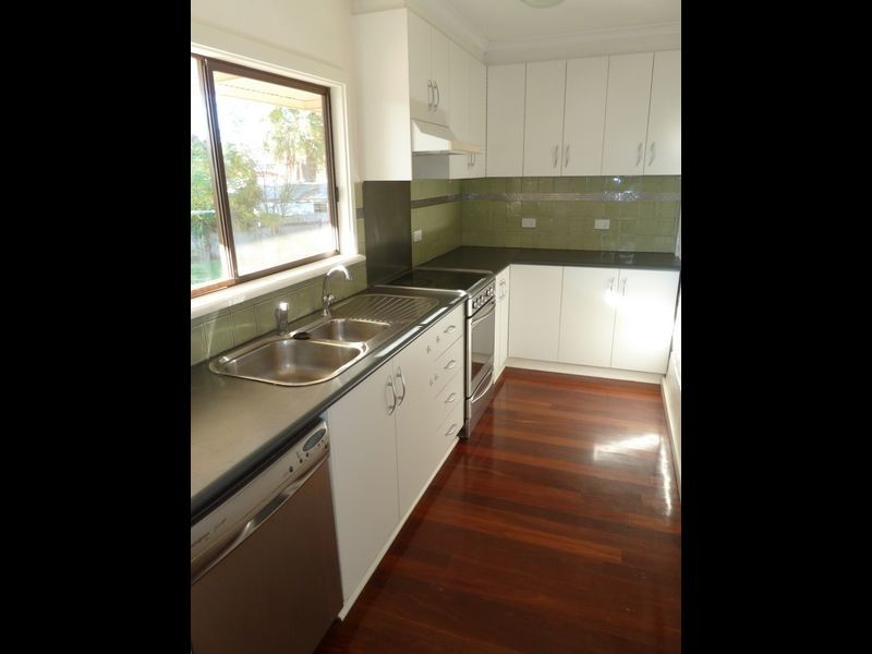 30 Laffer Street, Barmera SA 5345