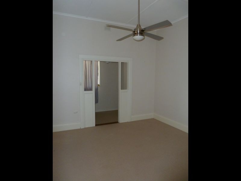 30 Laffer Street, Barmera SA 5345