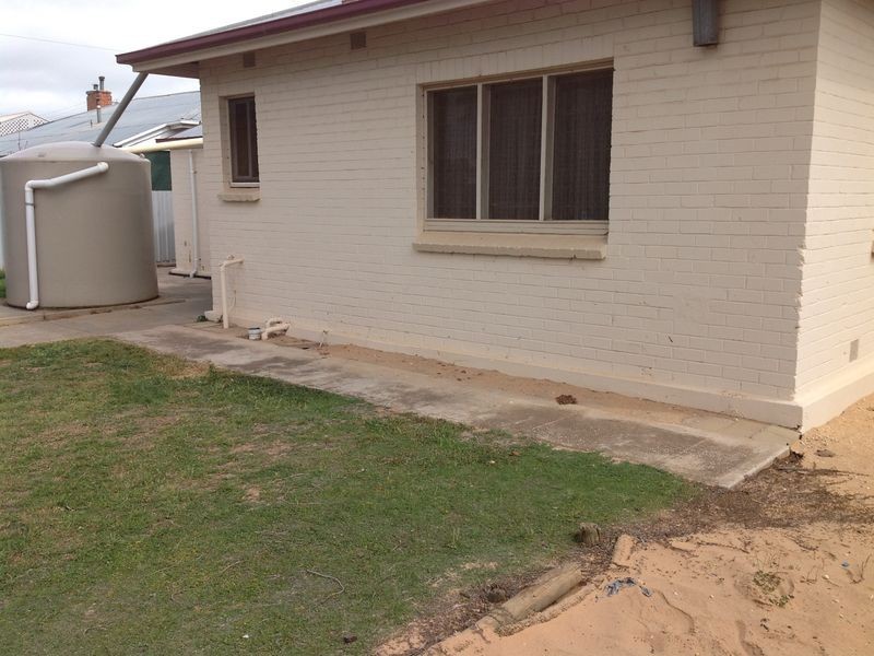 5 Oak Street, Loxton SA 5333