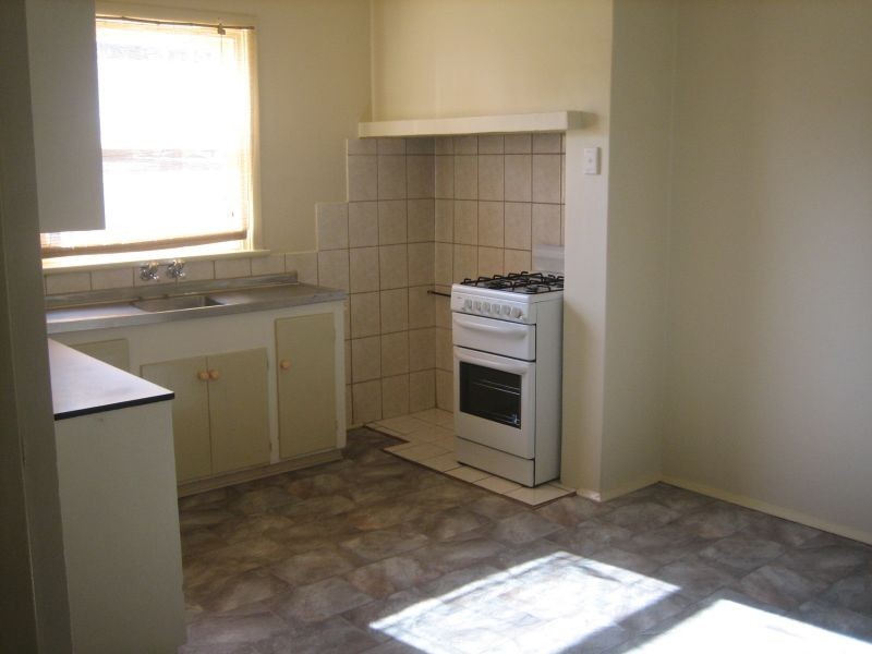 19 Trenaman Crescent, Berri SA 5343