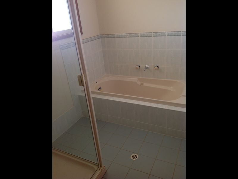 5 Bollenhagen Place, Lyrup SA 5343