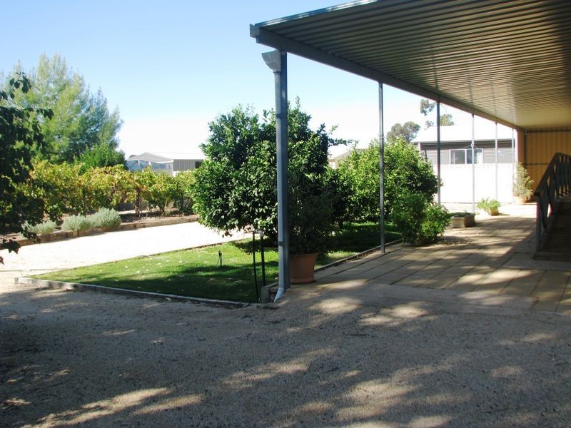 5 Bollenhagen Place, Lyrup SA 5343