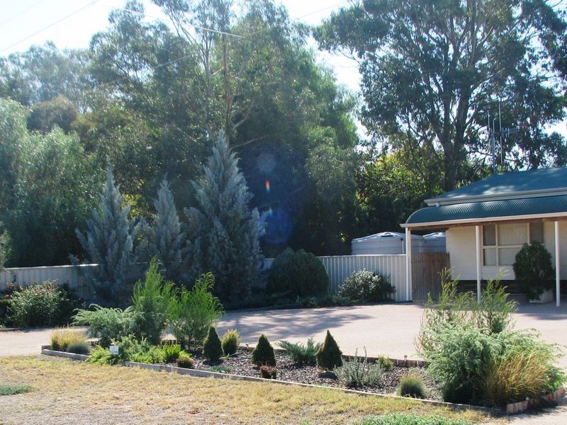 5 Bollenhagen Place, Lyrup SA 5343