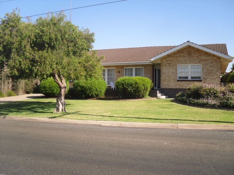 25 Powell Street, Berri SA 5343
