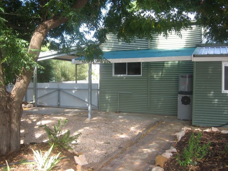 2 Waye Street, Berri SA 5343