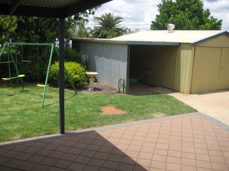 15 Spriggs Street, Berri SA 5343