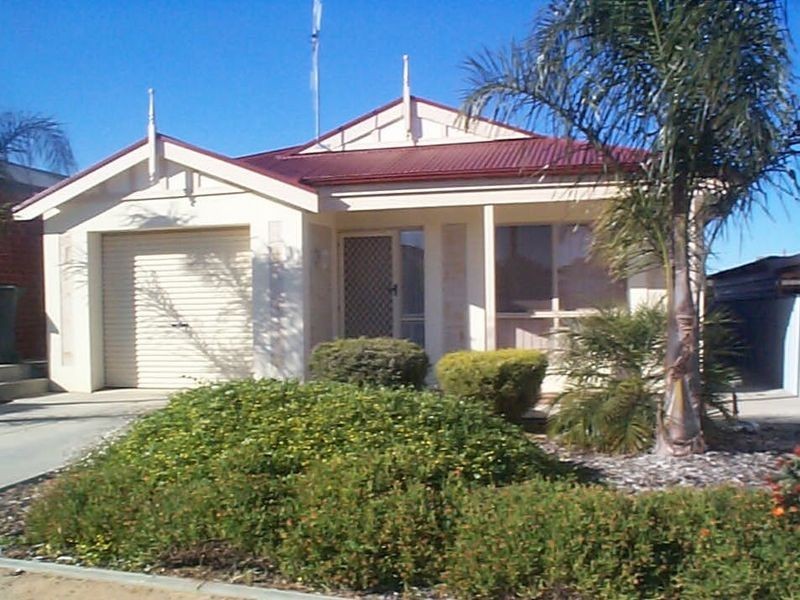 4A Mclean Street, Berri SA 5343