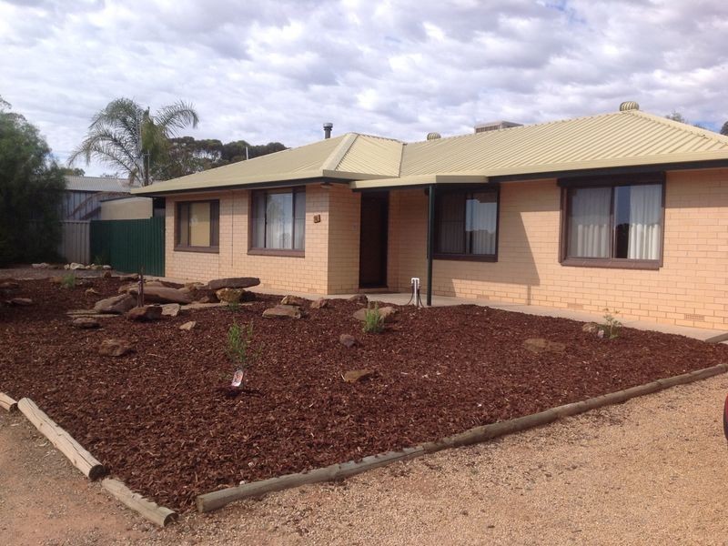 11 Garrard Street, Barmera SA 5345