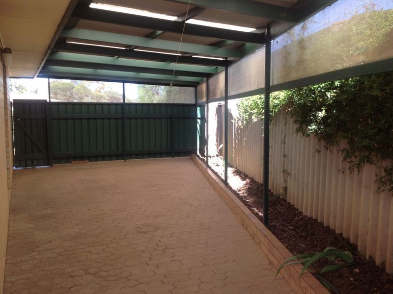 11 Garrard Street, Barmera SA 5345