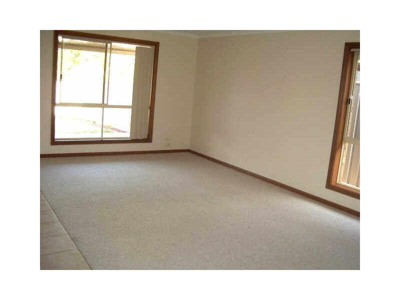 6B Magarey, Berri SA 5343