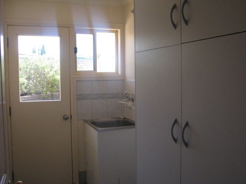 8 Tomlinson Court, Loxton SA 5333