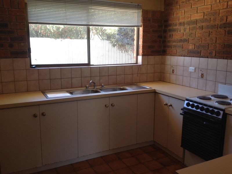 2/82 Powell St, Berri SA 5343