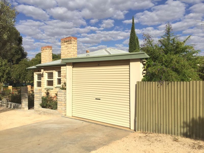 6 Wilkinson Street, Berri SA 5343