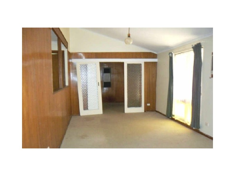 170 Wheatsheaf Road, Morphett Vale SA 5162