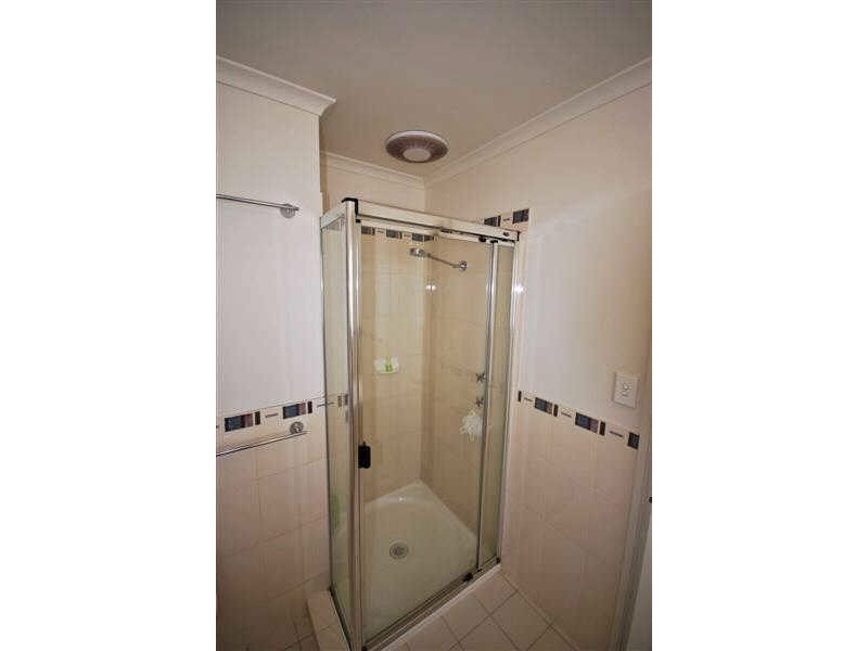 2a Chamberlain Drive, Christie Downs SA 5164