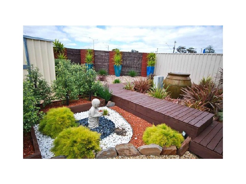 2a Chamberlain Drive, Christie Downs SA 5164