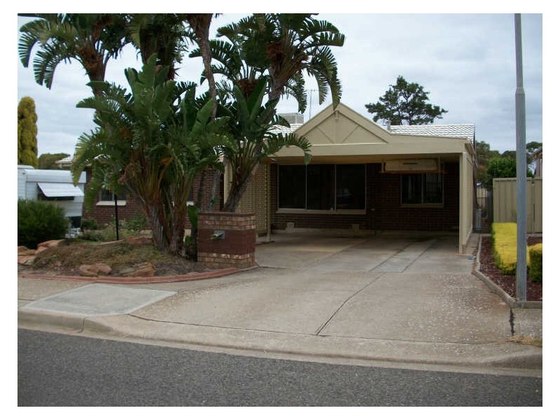 18 Gayundah Crescent, O’sullivan Beach SA 5166