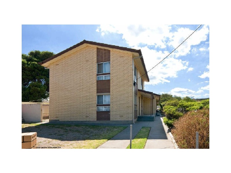2/3 Brixton Street, Christies Beach SA 5165