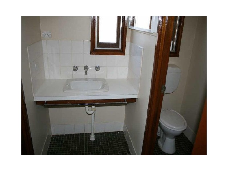 20 Oslo Crescent, Hackham SA 5163