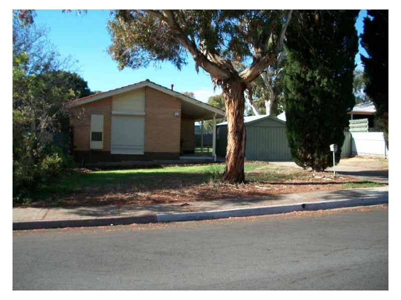 24 Haseldene Drive, Christie Downs SA 5164