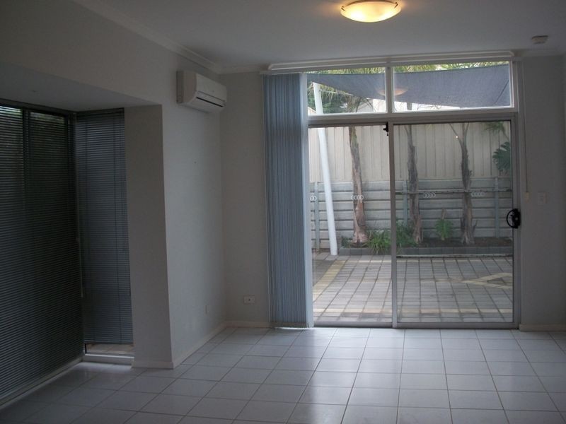 13b River Parade, Hallett Cove SA 5158
