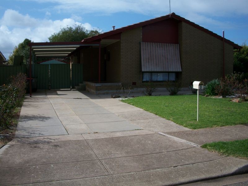 3 Cecilia Rd, Christie Downs SA 5164