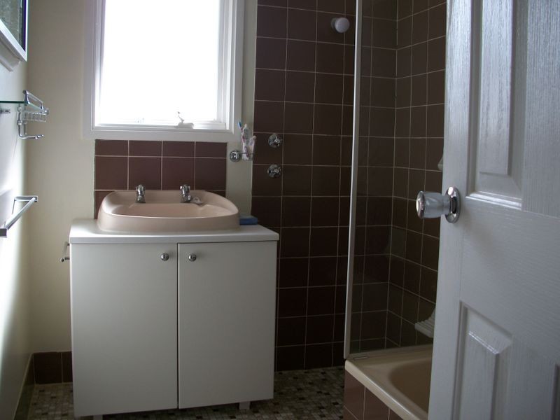 3 Cecilia Rd, Christie Downs SA 5164