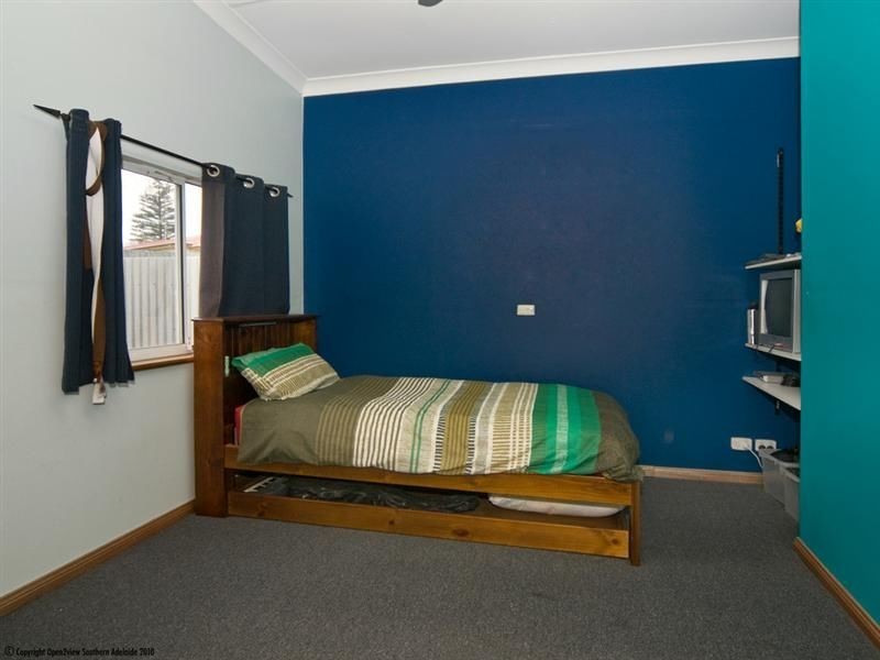 32 Grundy Terrace, Christies Beach SA 5165