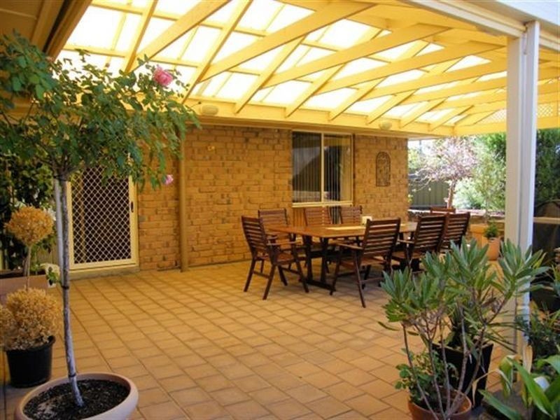 9 Genoa Court, Hallett Cove SA 5158