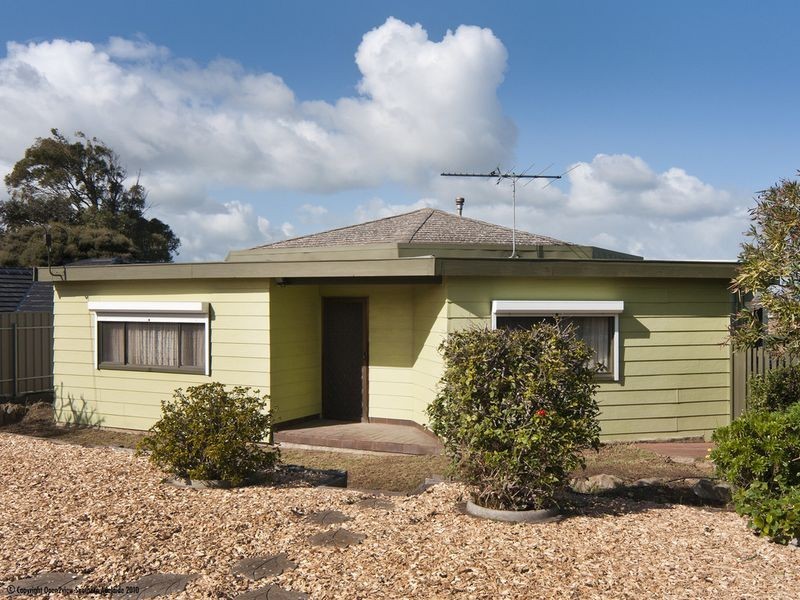 34 Penzance Ave, Christies Beach SA 5165