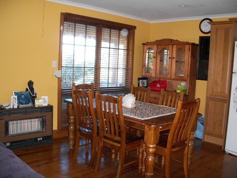 15 Seavista Grove, Christies Beach SA 5165