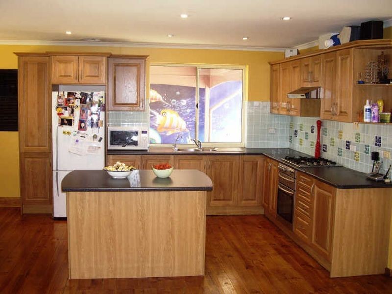 15 Seavista Grove, Christies Beach SA 5165