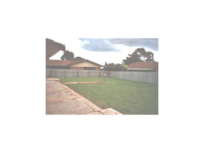 25 Thomas Crescent, Reynella SA 5161