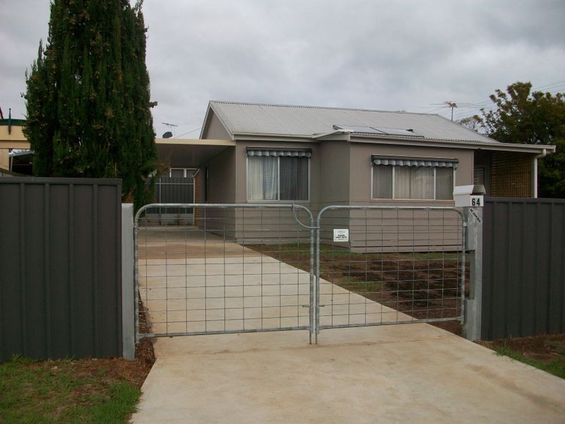 64 Fenton Ave, Christies Beach SA 5165
