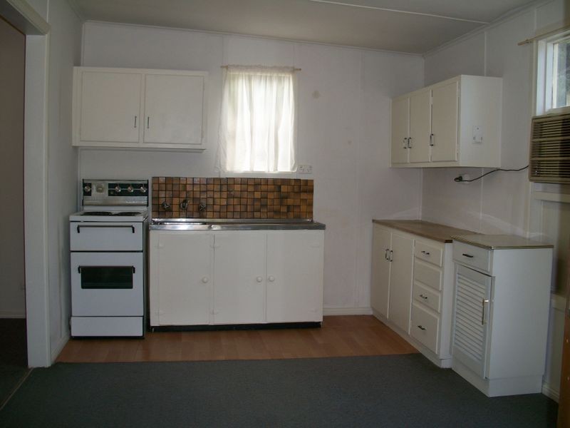 19 Roy Terrace, Christies Beach SA 5165