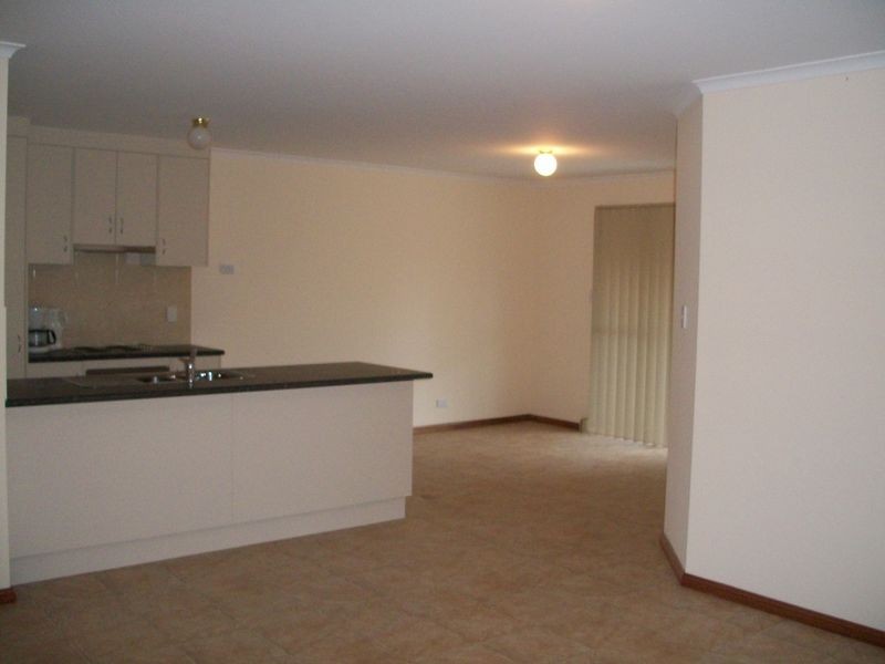 1A Robertson Road, Christies Beach SA 5165